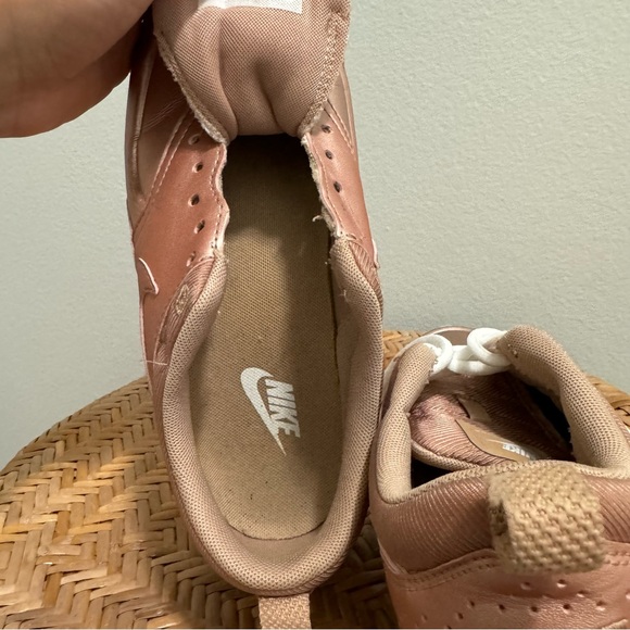 Nike Air Max Thea Rose Gold Size 8.5 - Picture 5 of 8